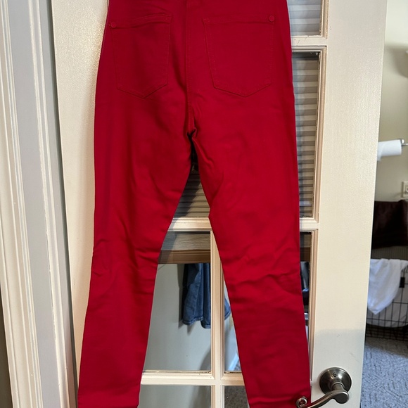 Jeans - Picture 3 of 3